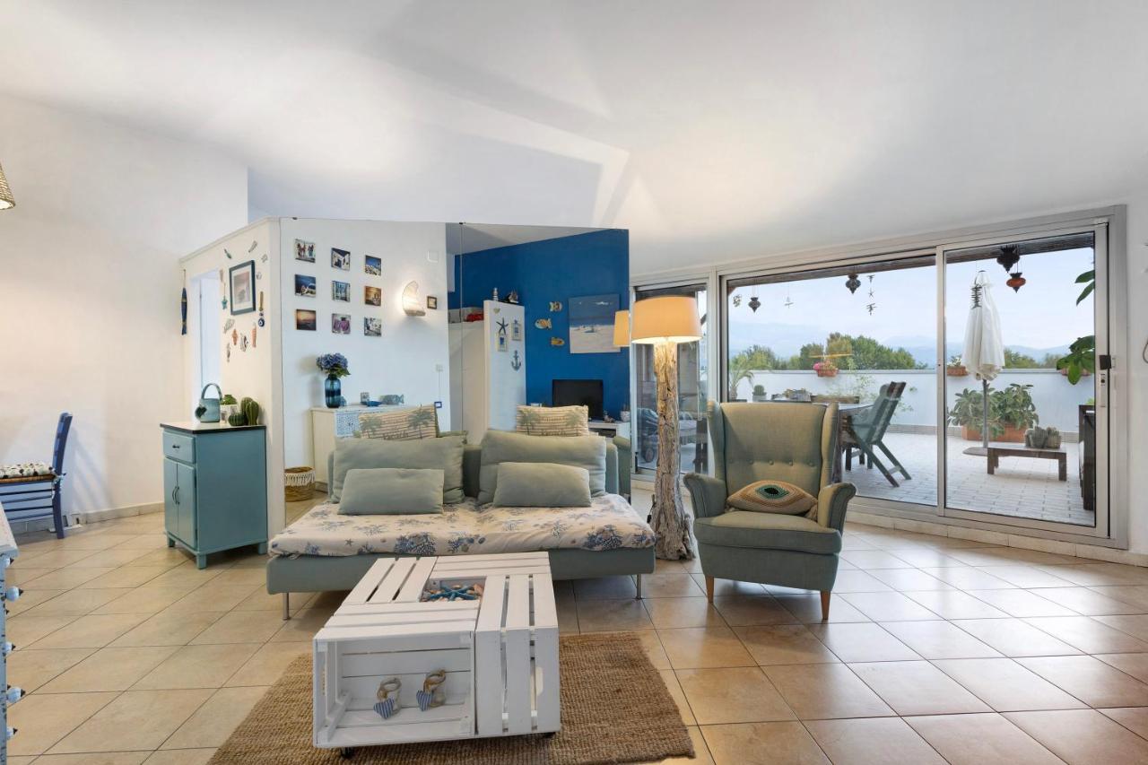 Attico Con Terrazza A Viareggio Apartment Luaran gambar