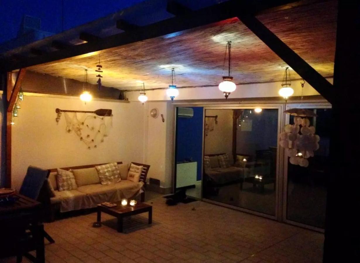 Attico Con Terrazza A Viareggio Apartment Luaran gambar