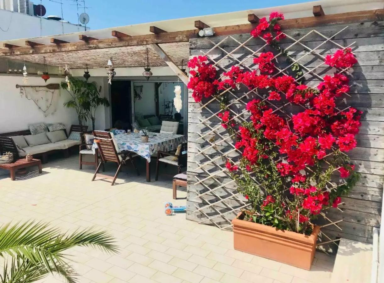 Attico Con Terrazza A Viareggio Apartment Luaran gambar
